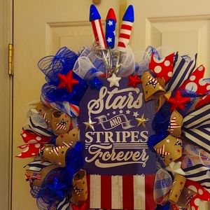 United we stand Wreath